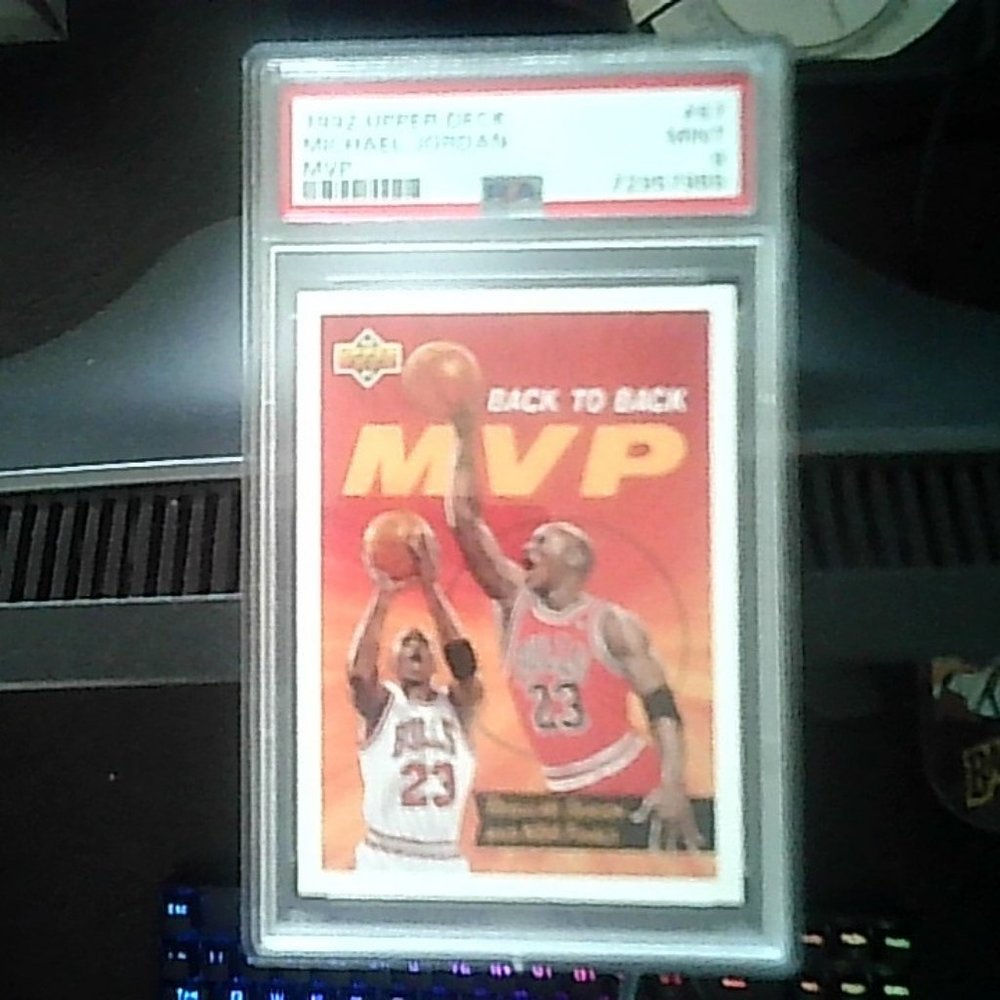UPPERDECK MICHAEL JORDAN MVP  PSA 9